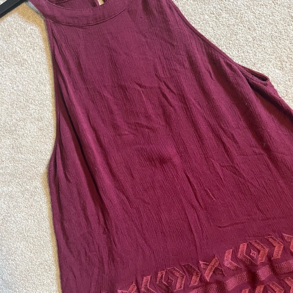 Juniors large Maroon solid tank top tribal print halter Scoop style rayon - Picture 7 of 10